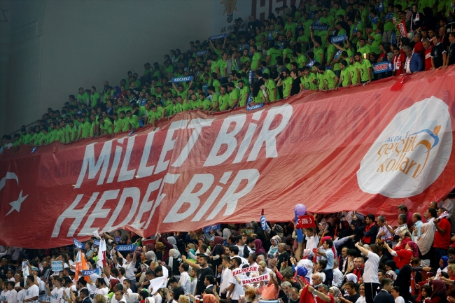 AK Parti 6. Olağan Büyük Kongresi başladı